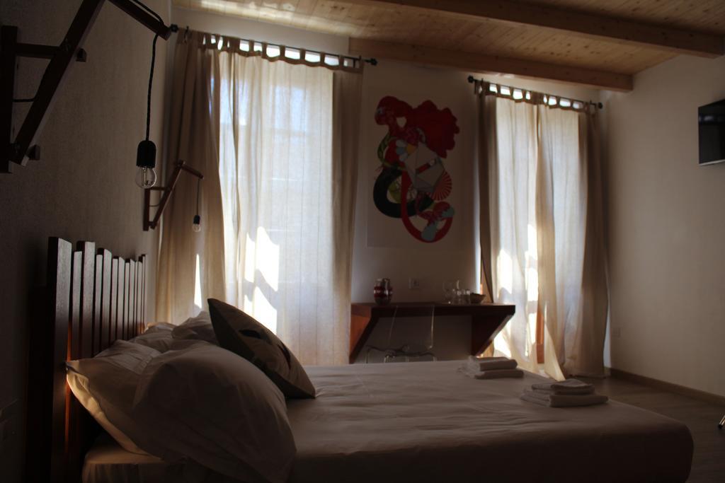 Art Guest House 칼리아리 외부 사진