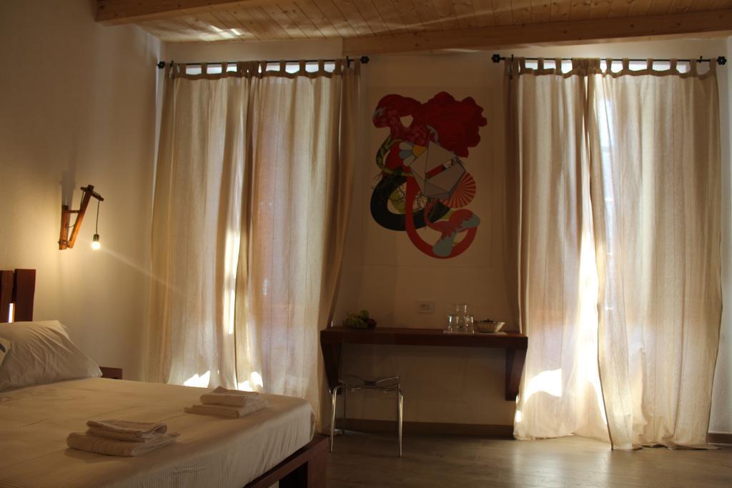 Art Guest House 칼리아리 객실 사진